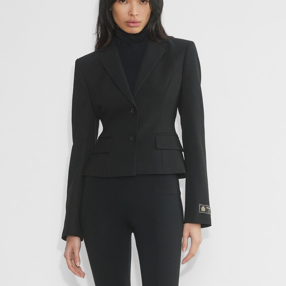 EUC✨ Babaton Curate Blazer